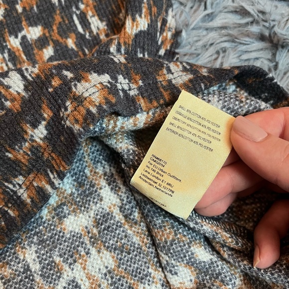 Anthropologie Pilcro Navy Brown Notched Waffle Thermal Top Size XL - Picture 7 of 7